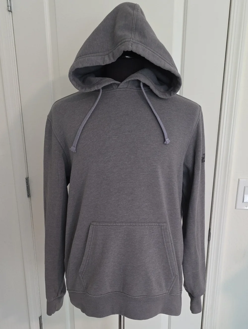 The North Face Men's Heather Gray Pullover Hoodie